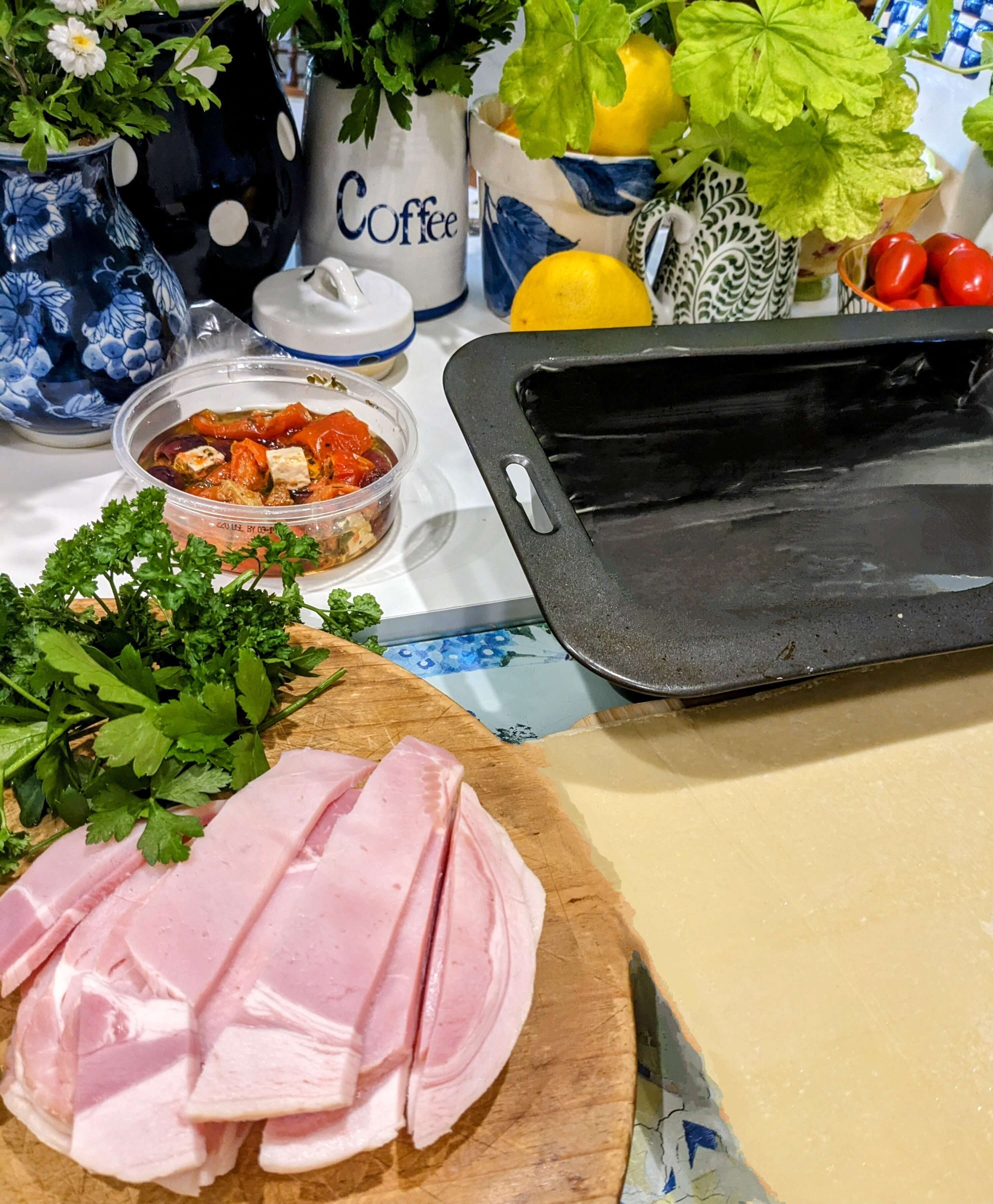 Egg and bacon pie ingredients